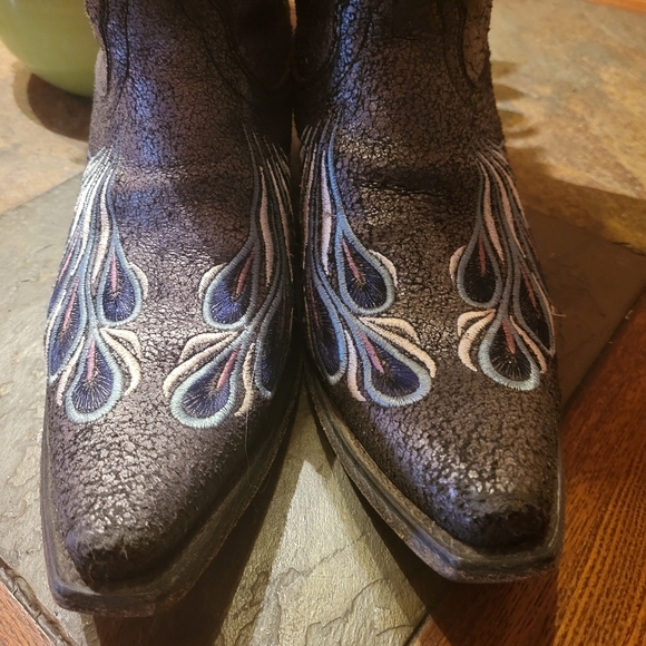 Ariat embroidered boots 💥last price drop💥 - Picture 6 of 6